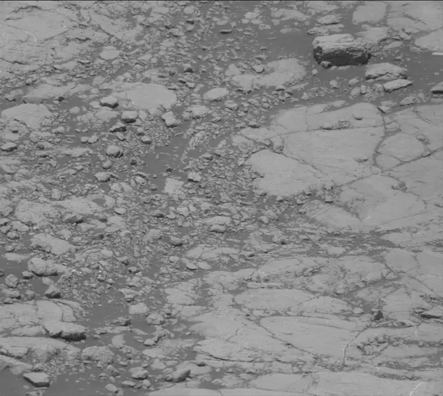 Sol 2770: Mast Camera (Mastcam)