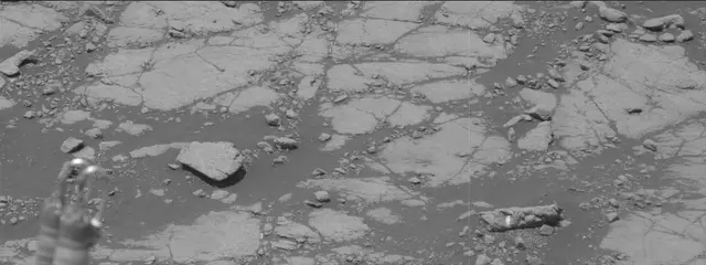 Sol 2774: Mast Camera (Mastcam)