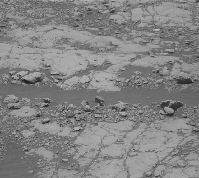 Sol 2774: Mast Camera (Mastcam)