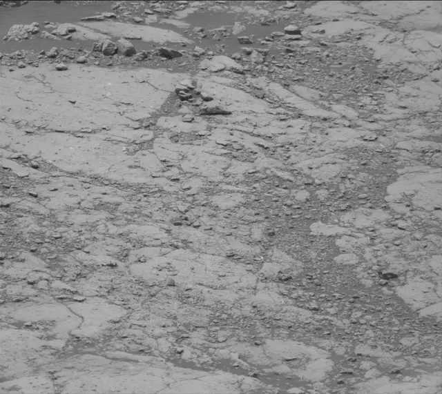 Sol 2774: Mast Camera (Mastcam)