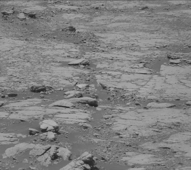 Sol 2774: Mast Camera (Mastcam)