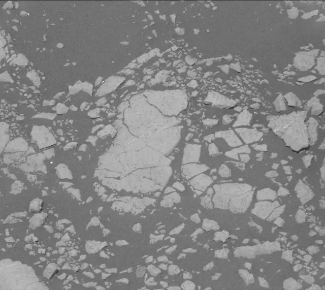 Sol 2777: Mast Camera (Mastcam)