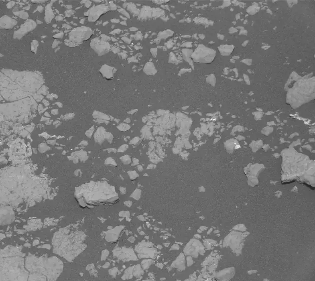 Sol 2778: Mast Camera (Mastcam)