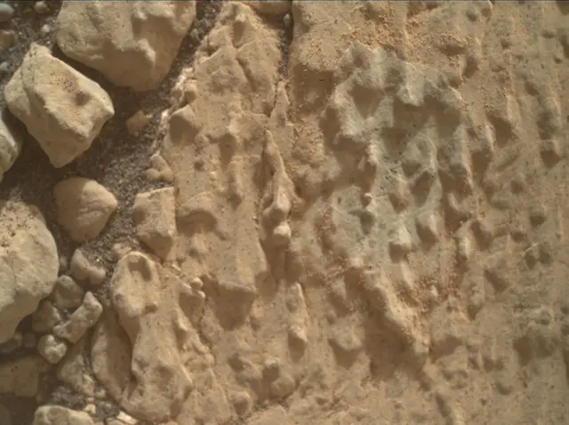 Sol 2778: Mars Hand Lens Imager (MAHLI)
