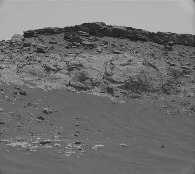 Sol 2783: Mast Camera (Mastcam)