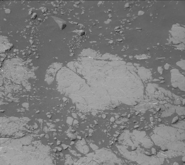 Sol 2783: Mast Camera (Mastcam)