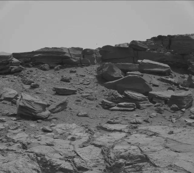 Sol 2783: Mast Camera (Mastcam)