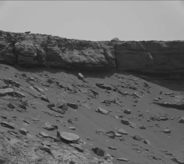 Sol 2783: Mast Camera (Mastcam)
