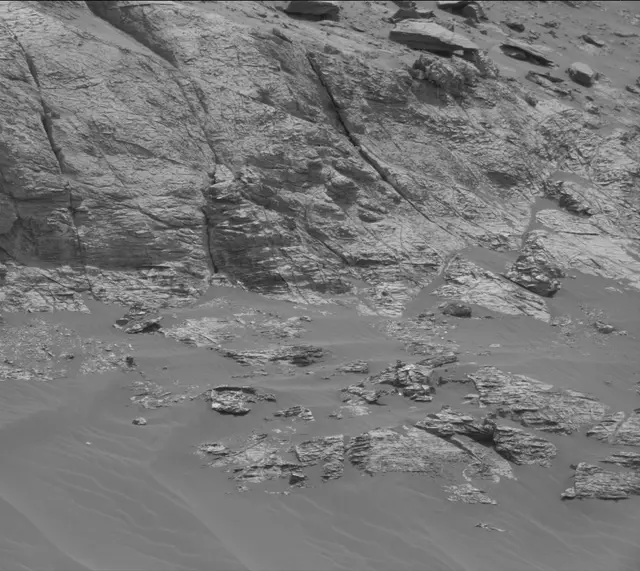 Sol 2783: Mast Camera (Mastcam)