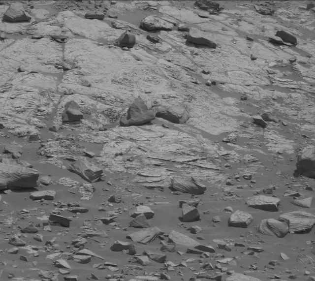 Sol 2783: Mast Camera (Mastcam)