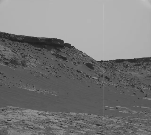Sol 2784: Mast Camera (Mastcam)
