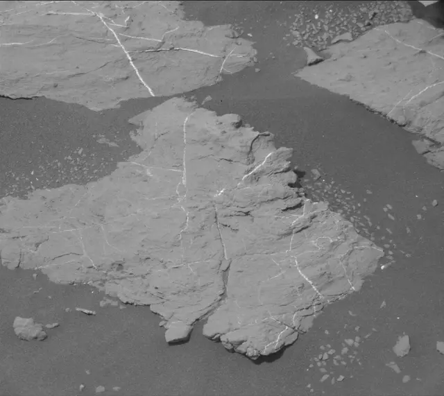 Sol 2785: Mast Camera (Mastcam)