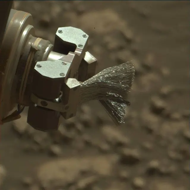 Sol 2785: Mast Camera (Mastcam)