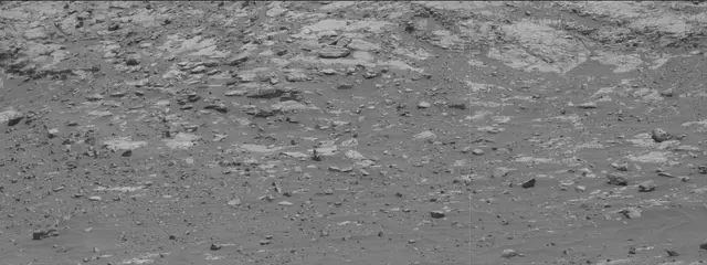 Sol 2786: Mast Camera (Mastcam)