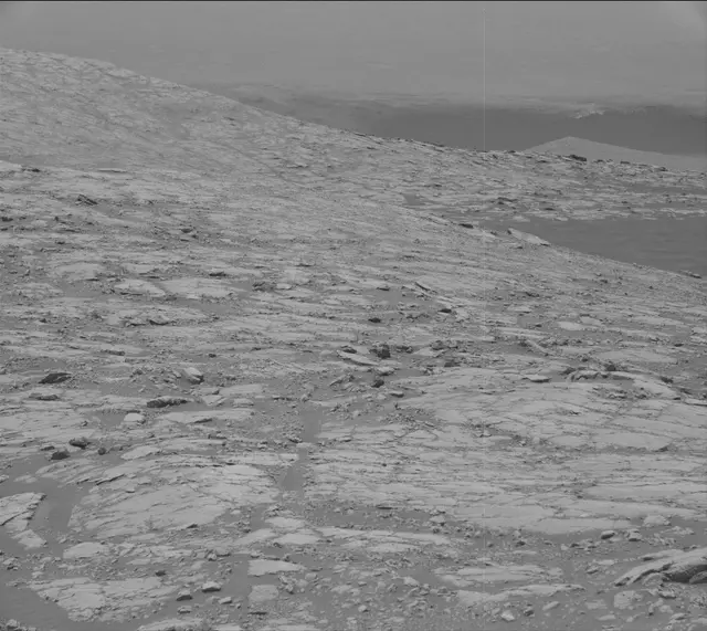 Sol 2786: Mast Camera (Mastcam)