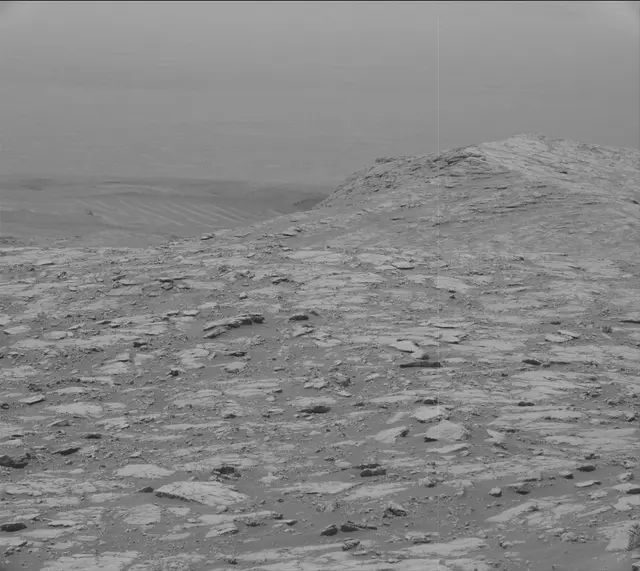 Sol 2786: Mast Camera (Mastcam)