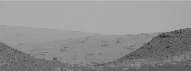 Sol 2786: Mast Camera (Mastcam)