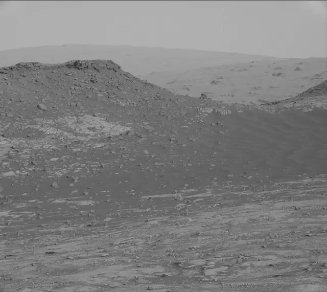 Sol 2786: Mast Camera (Mastcam)