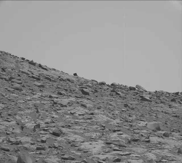 Sol 2789: Mast Camera (Mastcam)