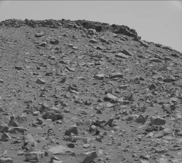 Sol 2789: Mast Camera (Mastcam)