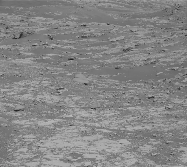Sol 2789: Mast Camera (Mastcam)