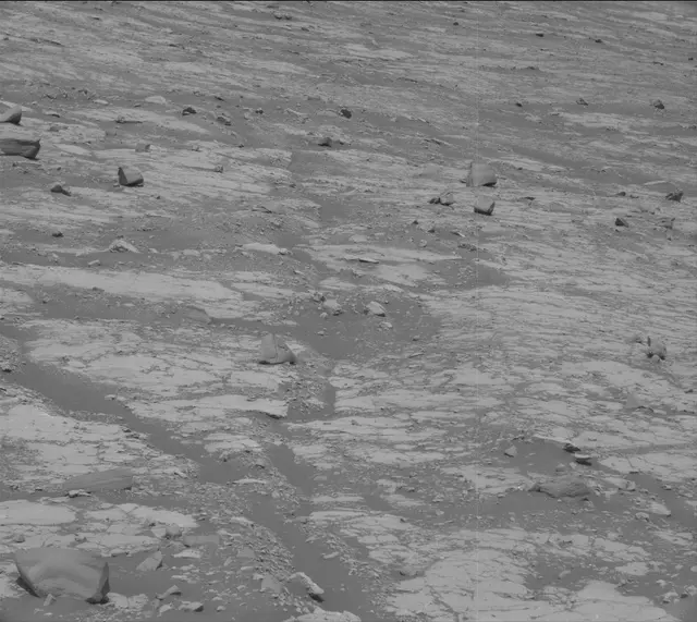 Sol 2789: Mast Camera (Mastcam)