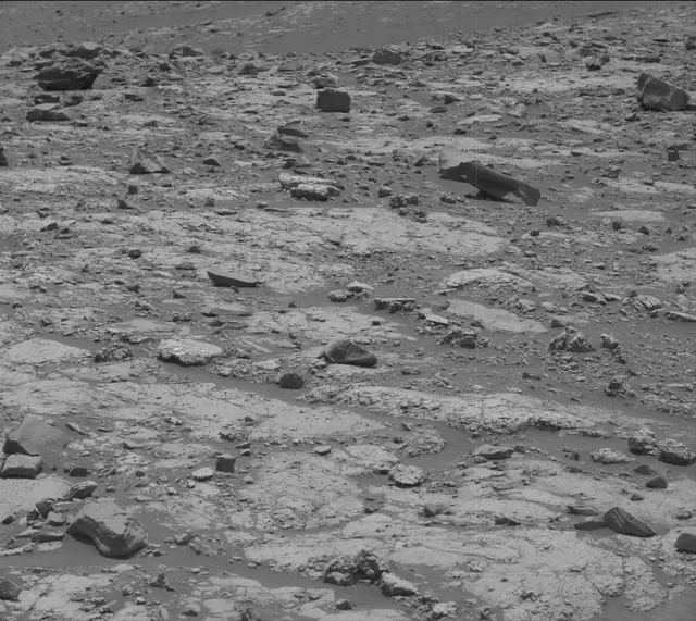 Sol 2789: Mast Camera (Mastcam)