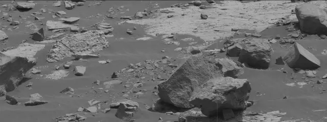 Sol 2790: Mast Camera (Mastcam)