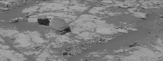 Sol 2790: Mast Camera (Mastcam)