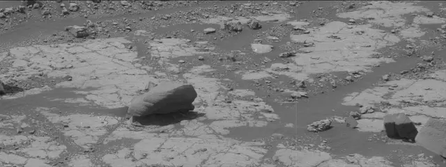 Sol 2790: Mast Camera (Mastcam)