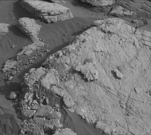 Sol 2790: Mast Camera (Mastcam)