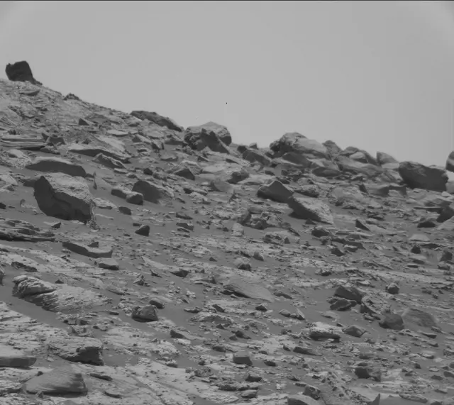 Sol 2790: Mast Camera (Mastcam)