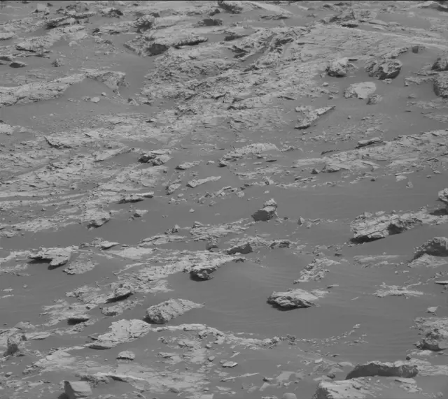 Sol 2790: Mast Camera (Mastcam)