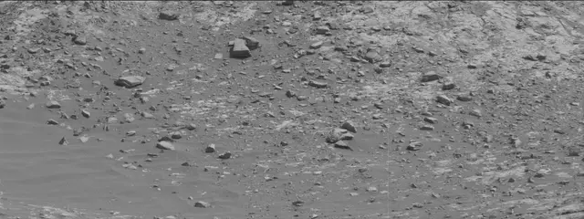 Sol 2792: Mast Camera (Mastcam)
