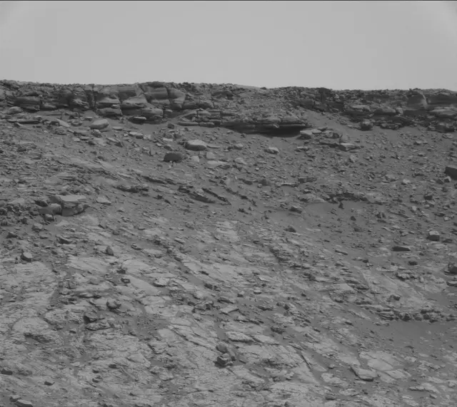 Sol 2792: Mast Camera (Mastcam)