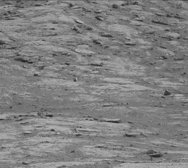 Sol 2792: Mast Camera (Mastcam)