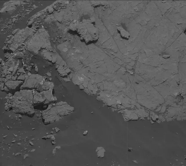 Sol 2793: Mast Camera (Mastcam)