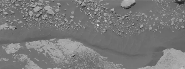 Sol 2793: Mast Camera (Mastcam)