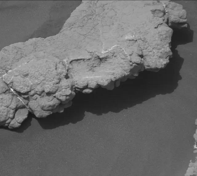 Sol 2793: Mast Camera (Mastcam)