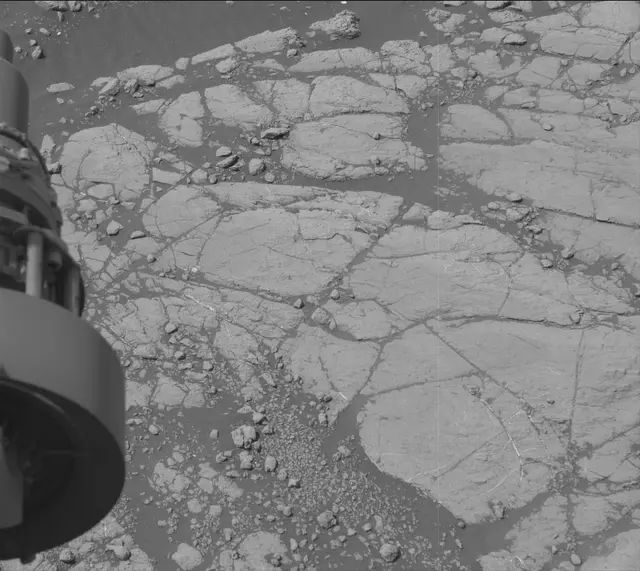 Sol 2773: Mast Camera (Mastcam)