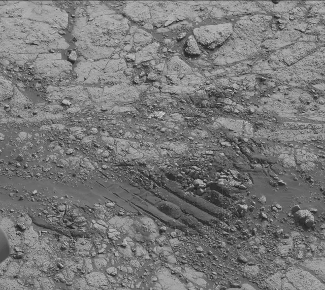 Sol 2780: Mast Camera (Mastcam)