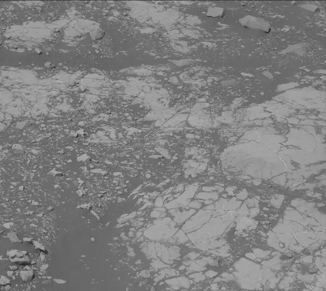 Sol 2789: Mast Camera (Mastcam)