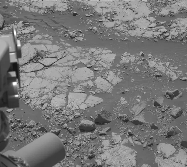 Sol 2789: Mast Camera (Mastcam)