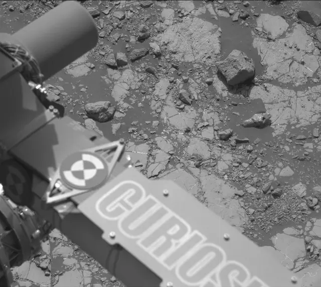 Sol 2789: Mast Camera (Mastcam)