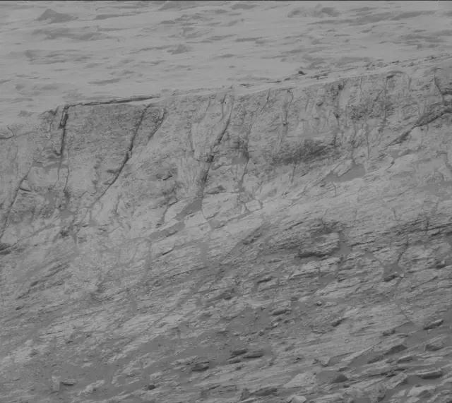 Sol 2795: Mast Camera (Mastcam)