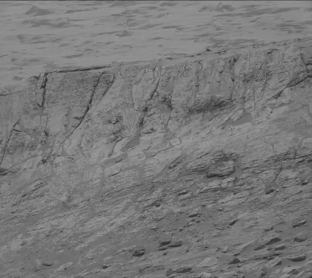 Sol 2795: Mast Camera (Mastcam)
