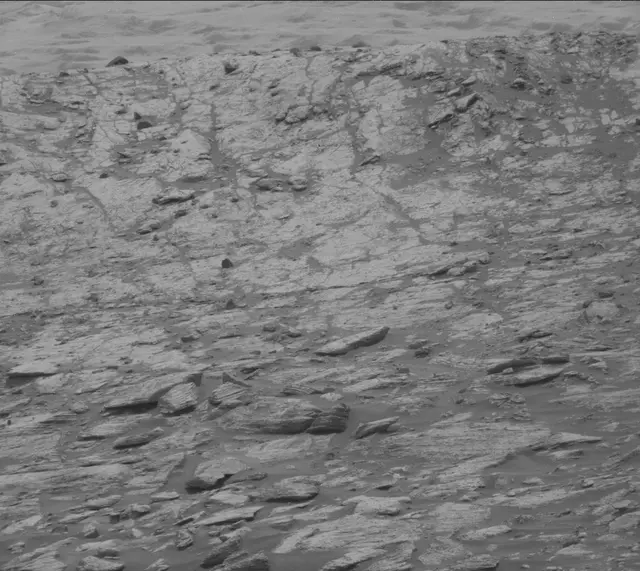 Sol 2795: Mast Camera (Mastcam)
