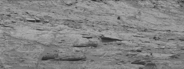 Sol 2797: Mast Camera (Mastcam)