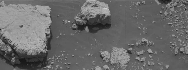 Sol 2797: Mast Camera (Mastcam)