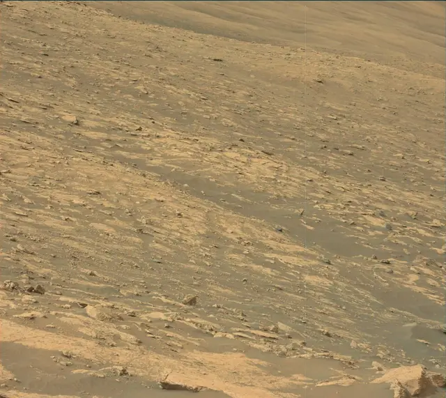 Sol 2797: Mast Camera (Mastcam)